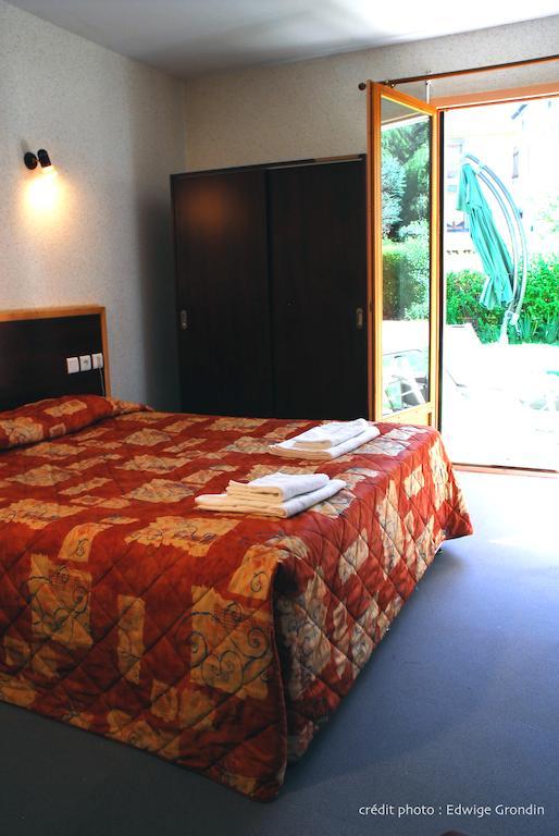 Les Hirondelles Hotel Orcines Phòng bức ảnh